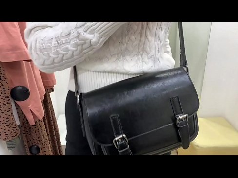❤️ 공공 자위 의 젊 bitch feralberry 가 a 도 에 이 피팅 룸 ❤️ 러시아 포르노 우리 ☑